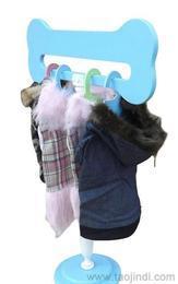 宠物衣架选购指南 简易实用的宠物衣橱解决方案